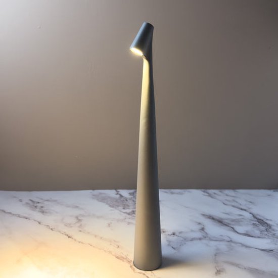 LuxeGlow™ Lamp – De Perfecte Mix van Elegantie en Functionaliteit